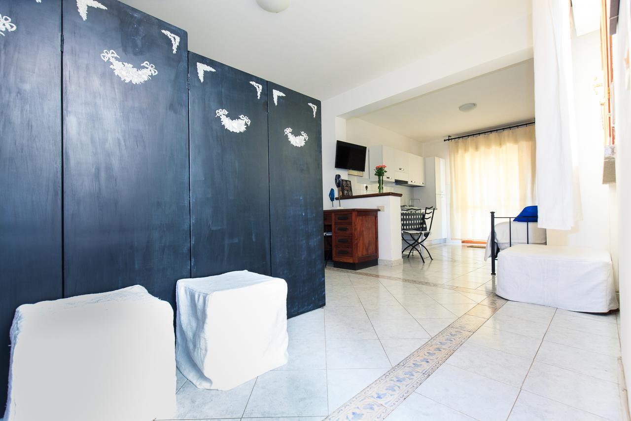Domus Socolatae Apartments&Suites Follonica Exteriör bild